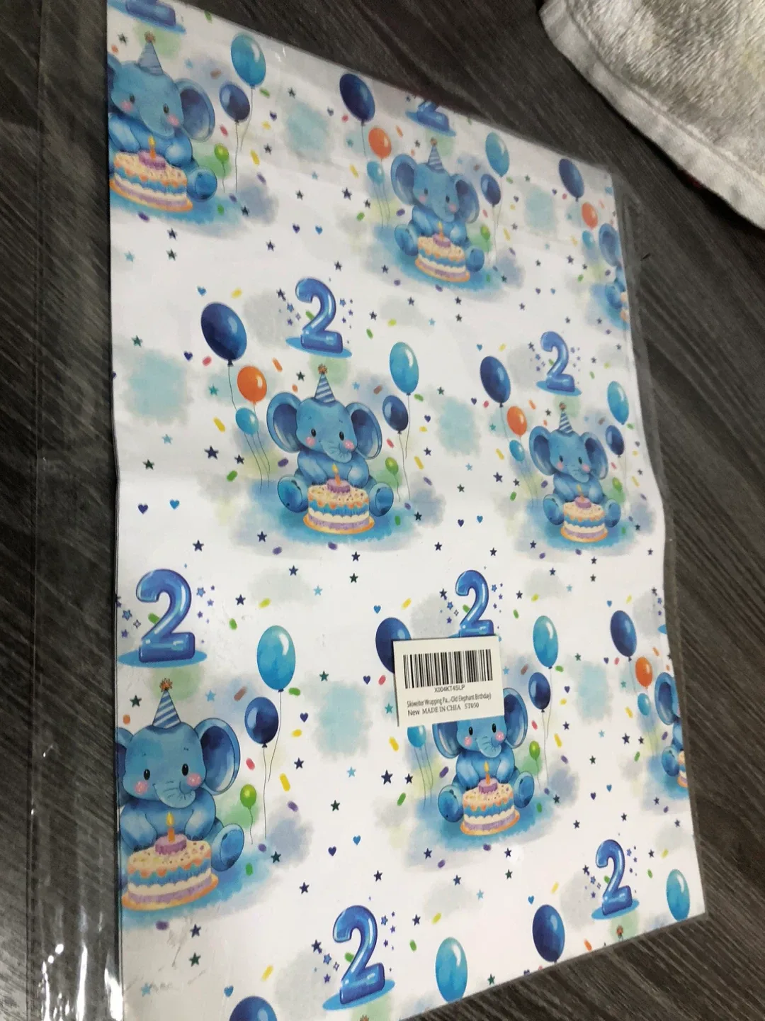 New Silver Elephant Birthday Wrapping Paper image indicator(3)