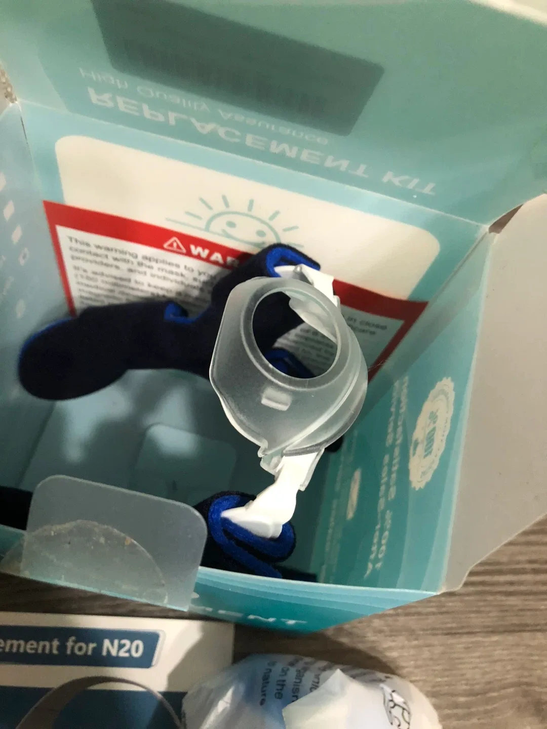 New CPAP Nasal Mask Replacement Kit, Size M image indicator(3)