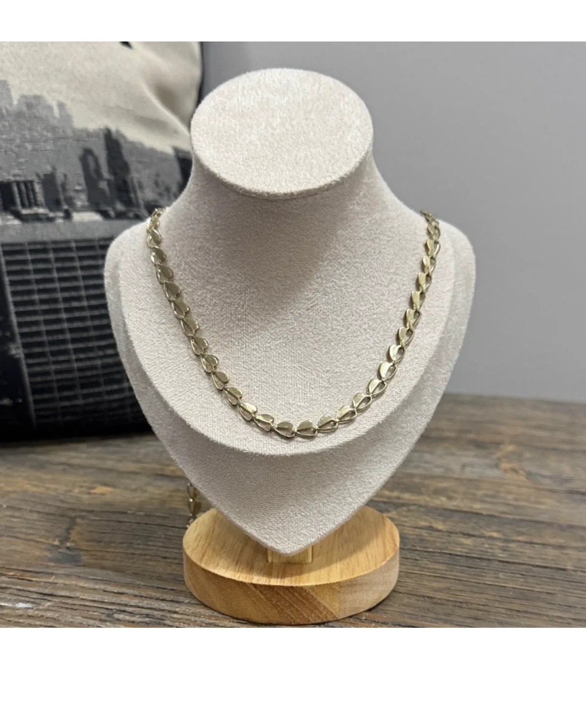 Marc by marc jacobs heart ❤️ Gold Chain