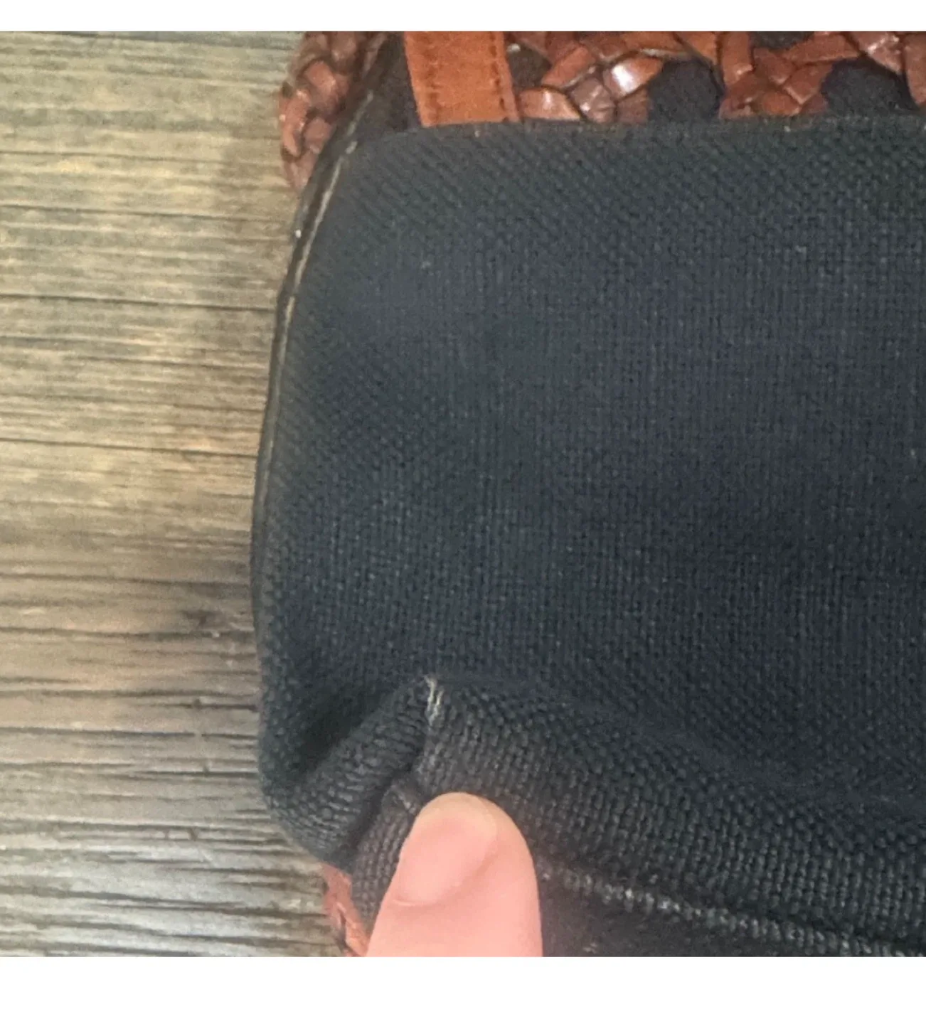 Liz claiborne vintage Brown Woven Women's Bag image indicator(5)