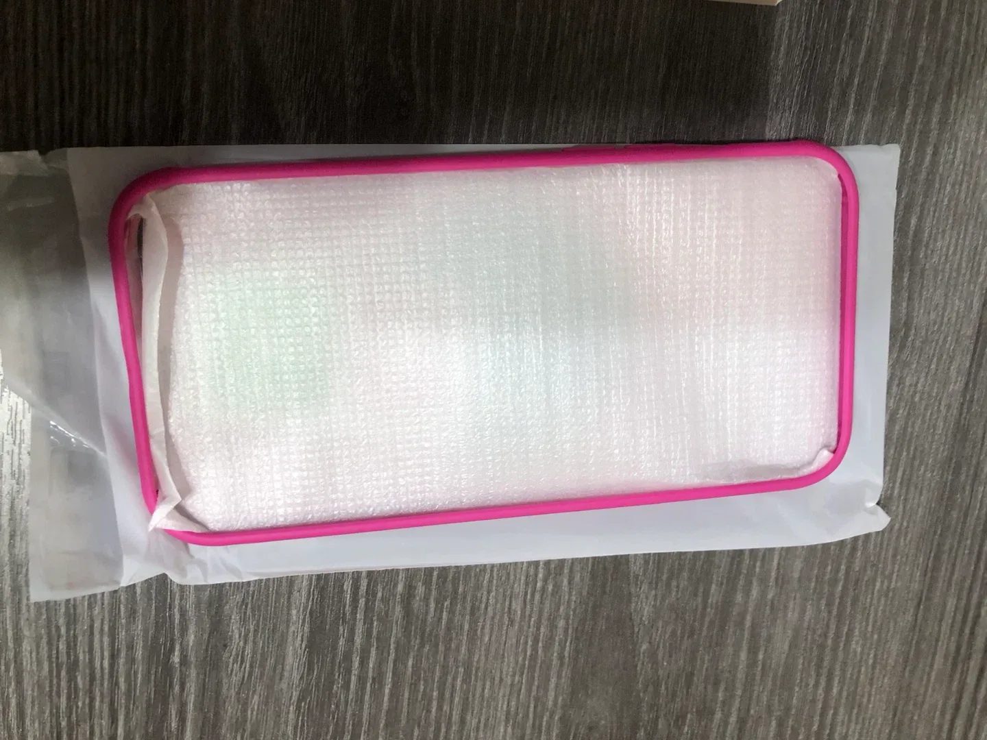 New MZELQ iPhone 12 Pro Max Case - Hot Pink image indicator(3)