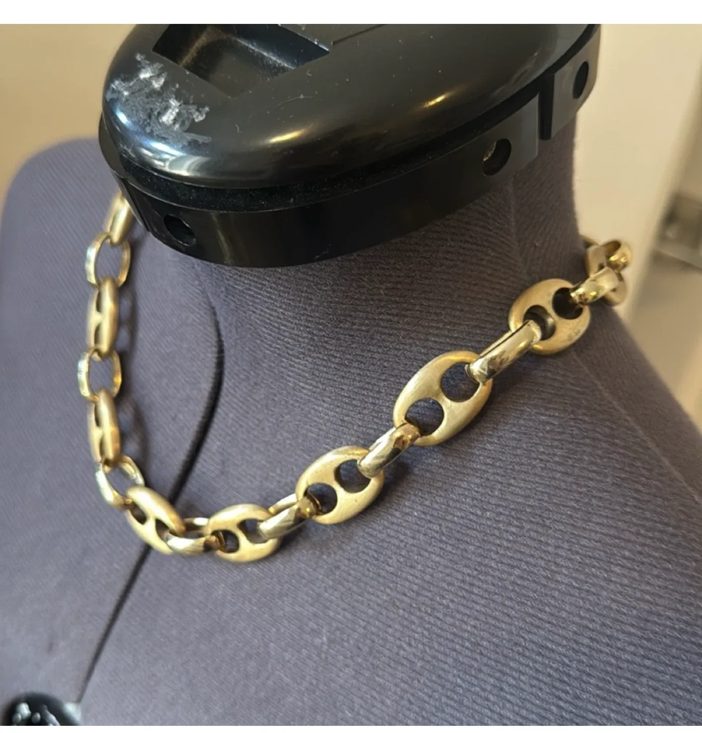 Thick chain link vintage necklace image indicator(4)