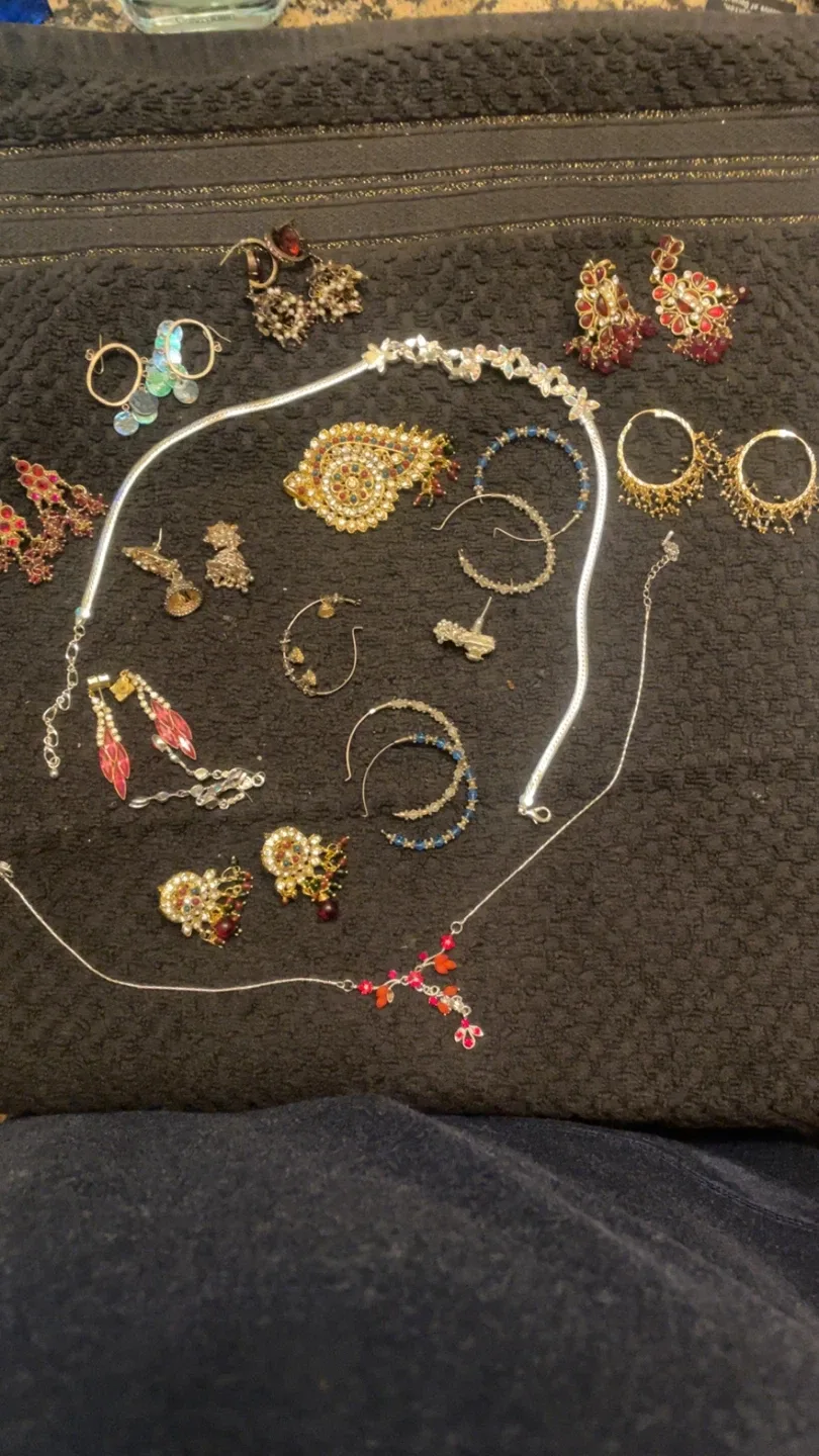 Assorted Costume Jewellery
