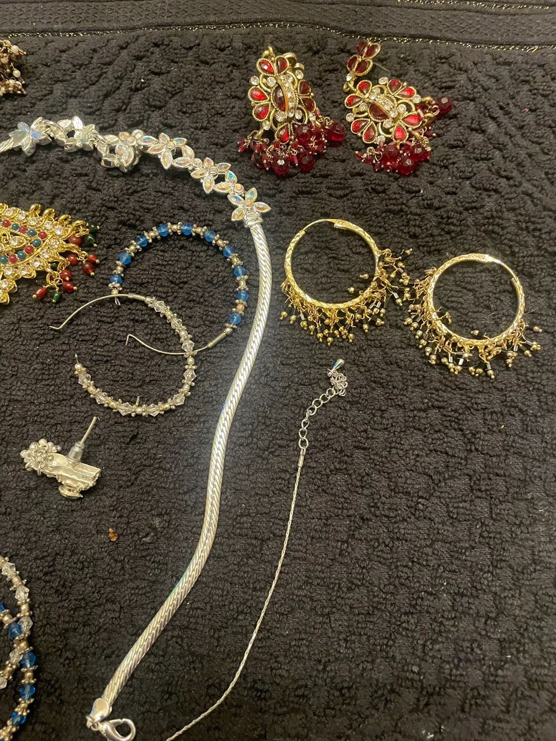 Assorted Costume Jewellery image indicator(2)