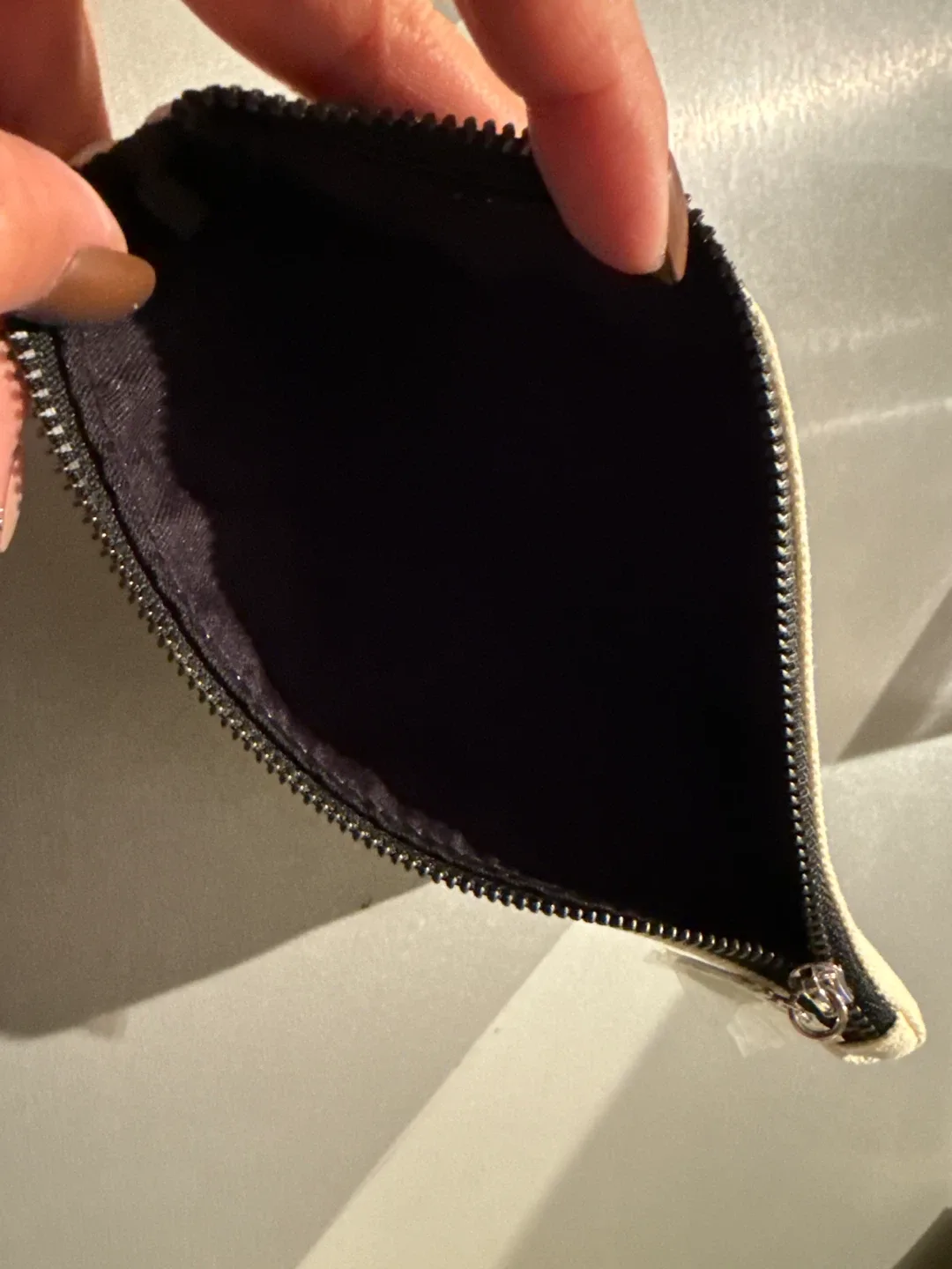 Jo Malone London Pouch image indicator(3)