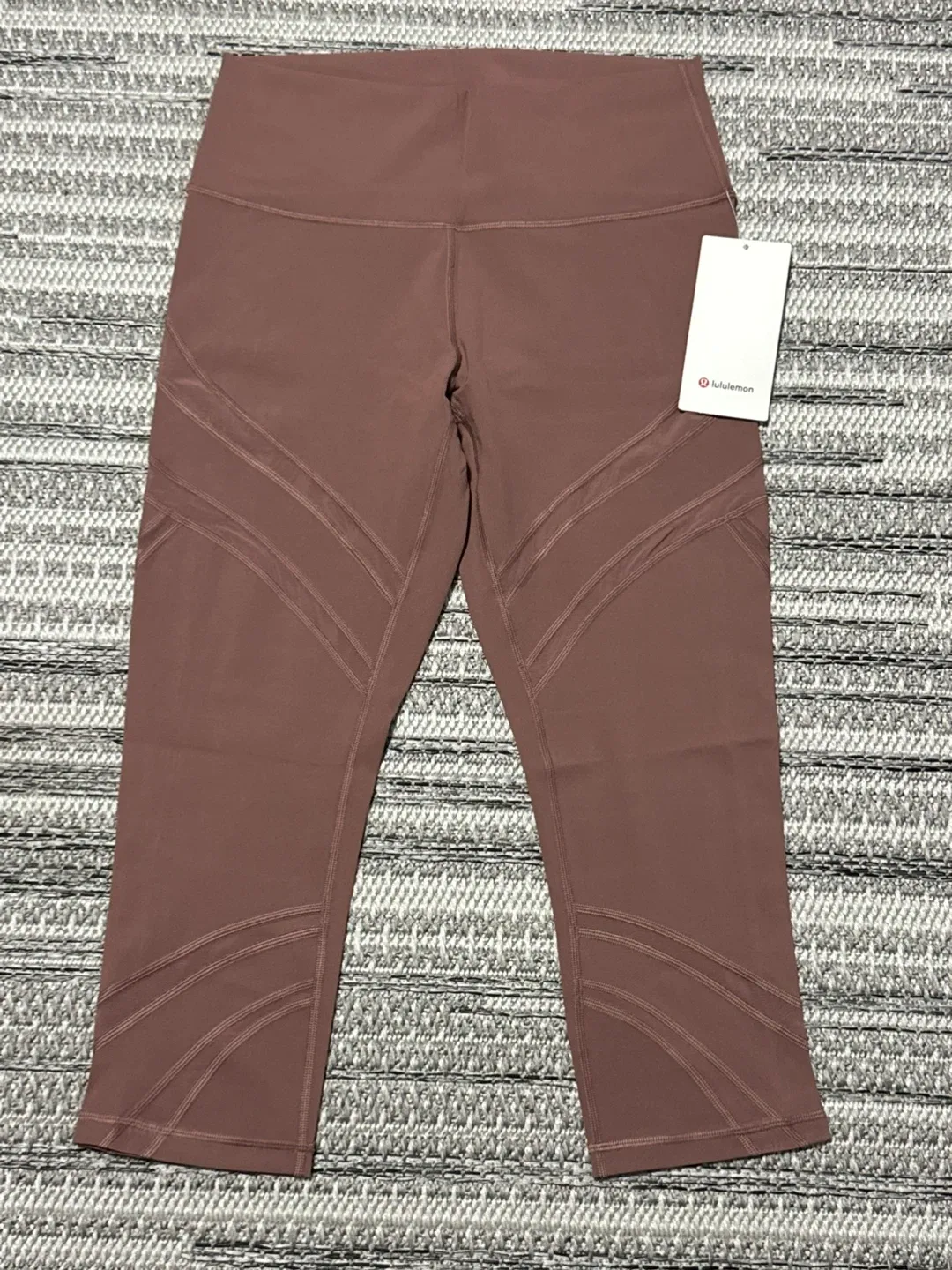 Lululemon Wunder Under HR Crop 21" Mesh - Size 10