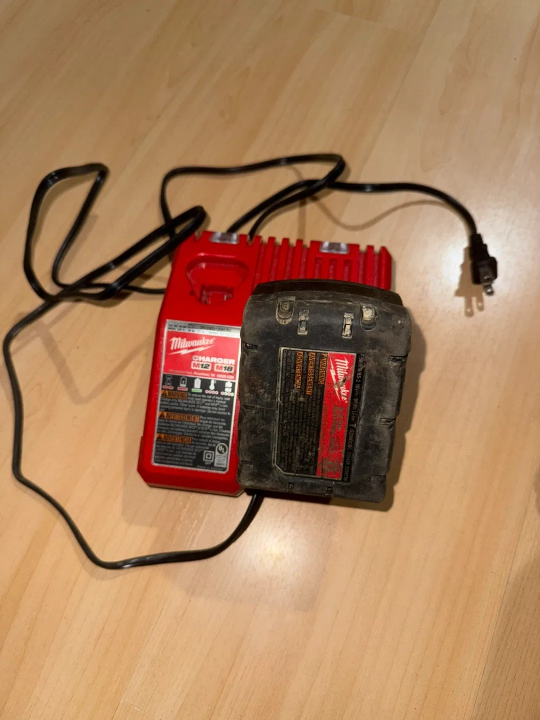 Milwaukee Power Tools image indicator(5)