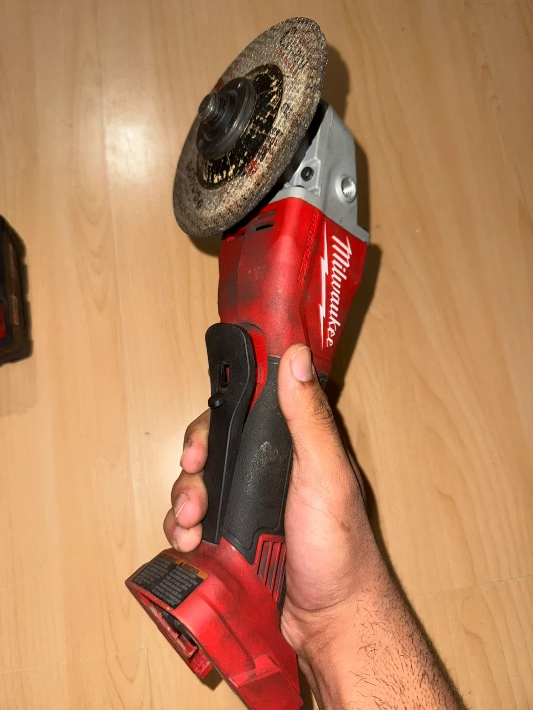 Milwaukee Power Tools image indicator(2)