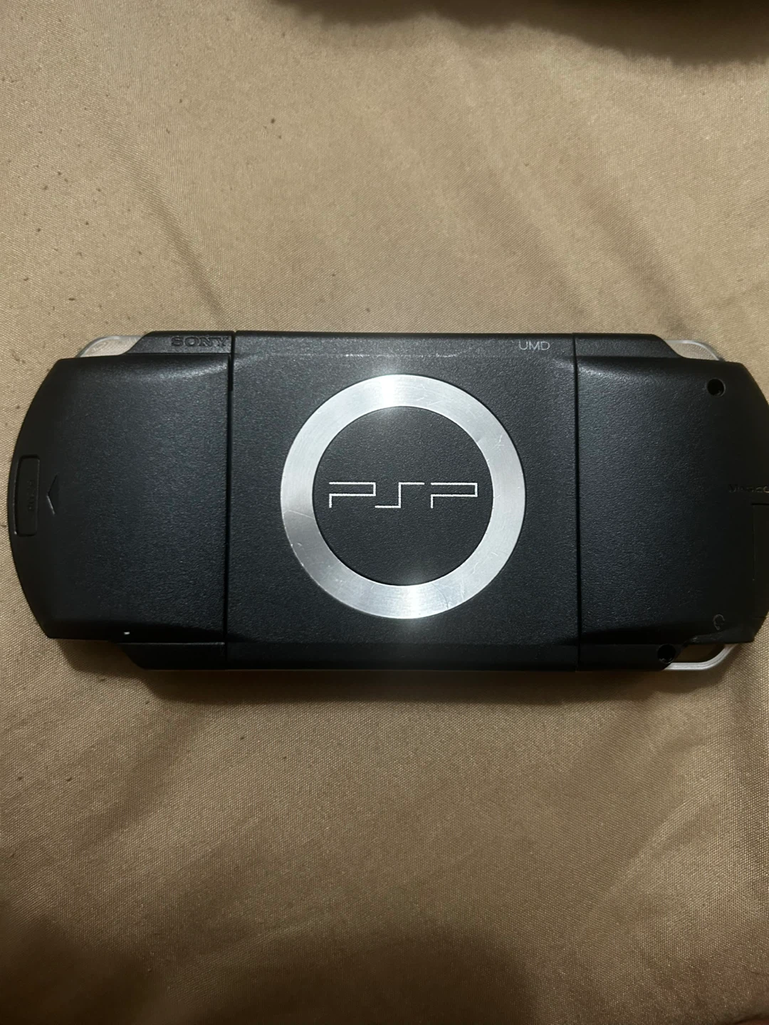 Sony PSP Handheld Console - photo 3