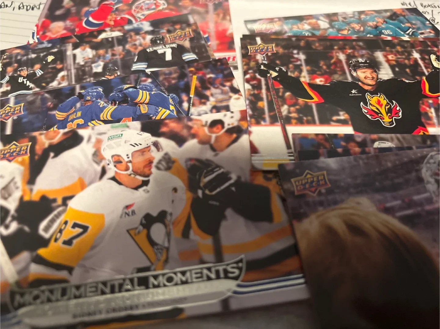 Hockey Trading Cards - Upper Deck image indicator(2)