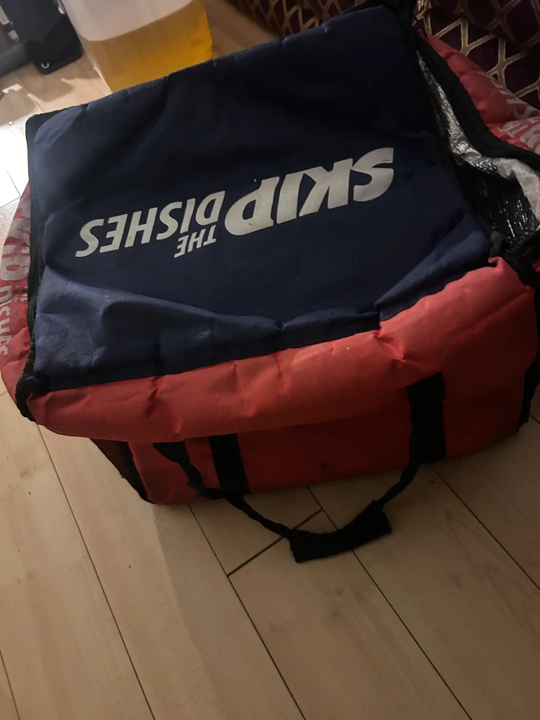 Skip The Dishes Delivery Bag + Bike Lights image indicator(4)