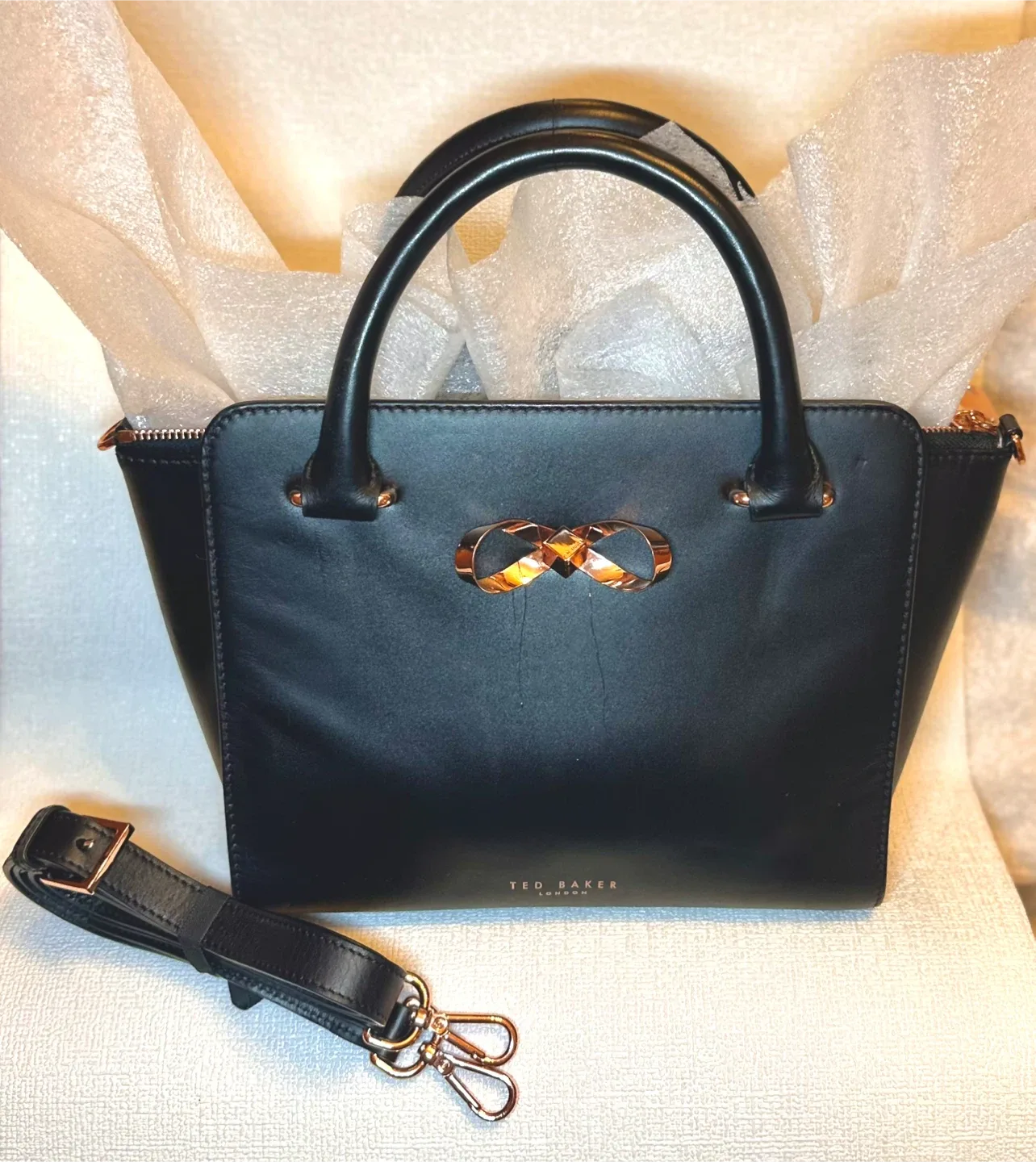 Ted Baker Black Leather Handbag image indicator(3)
