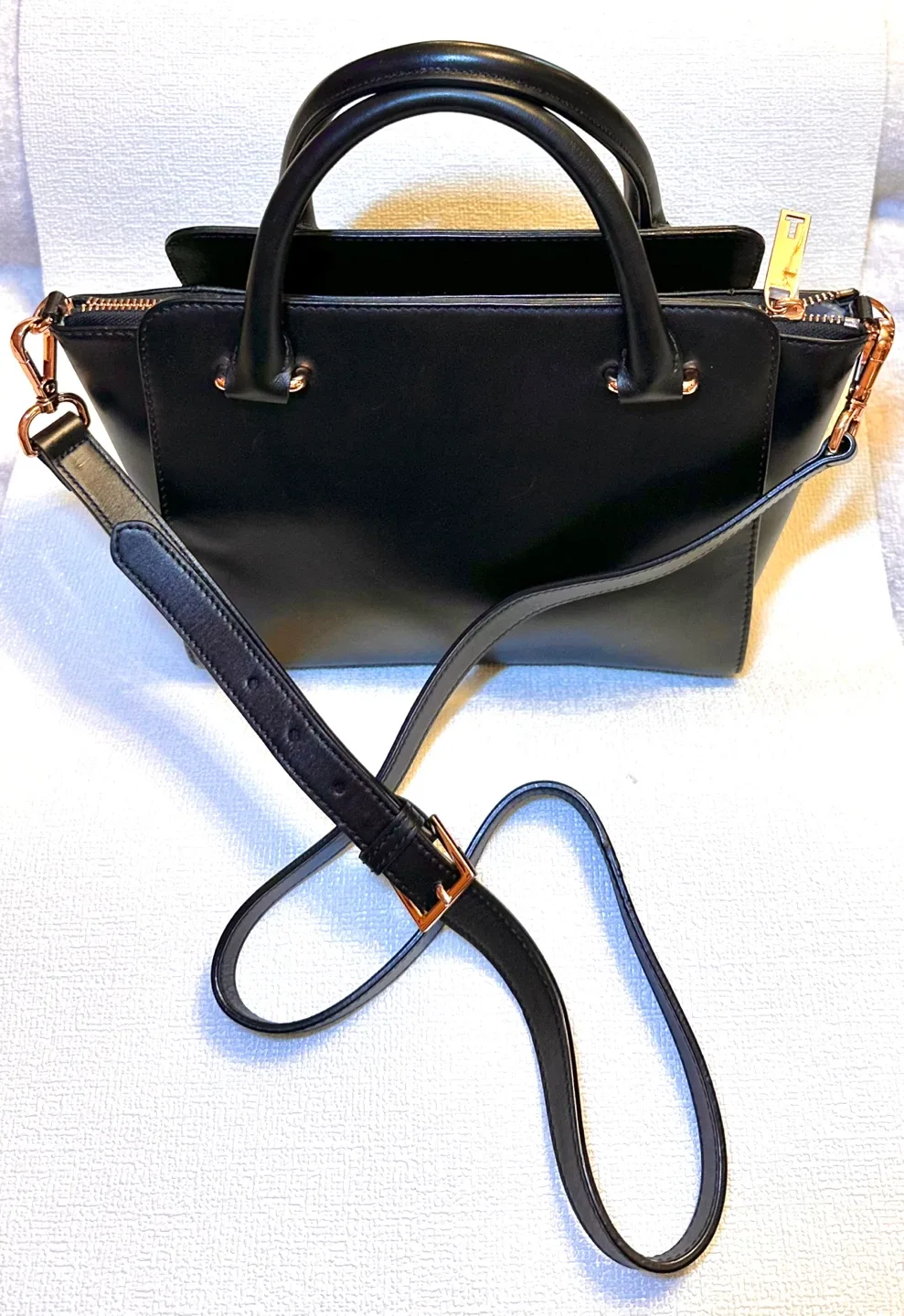 Ted Baker Black Leather Handbag image indicator(8)