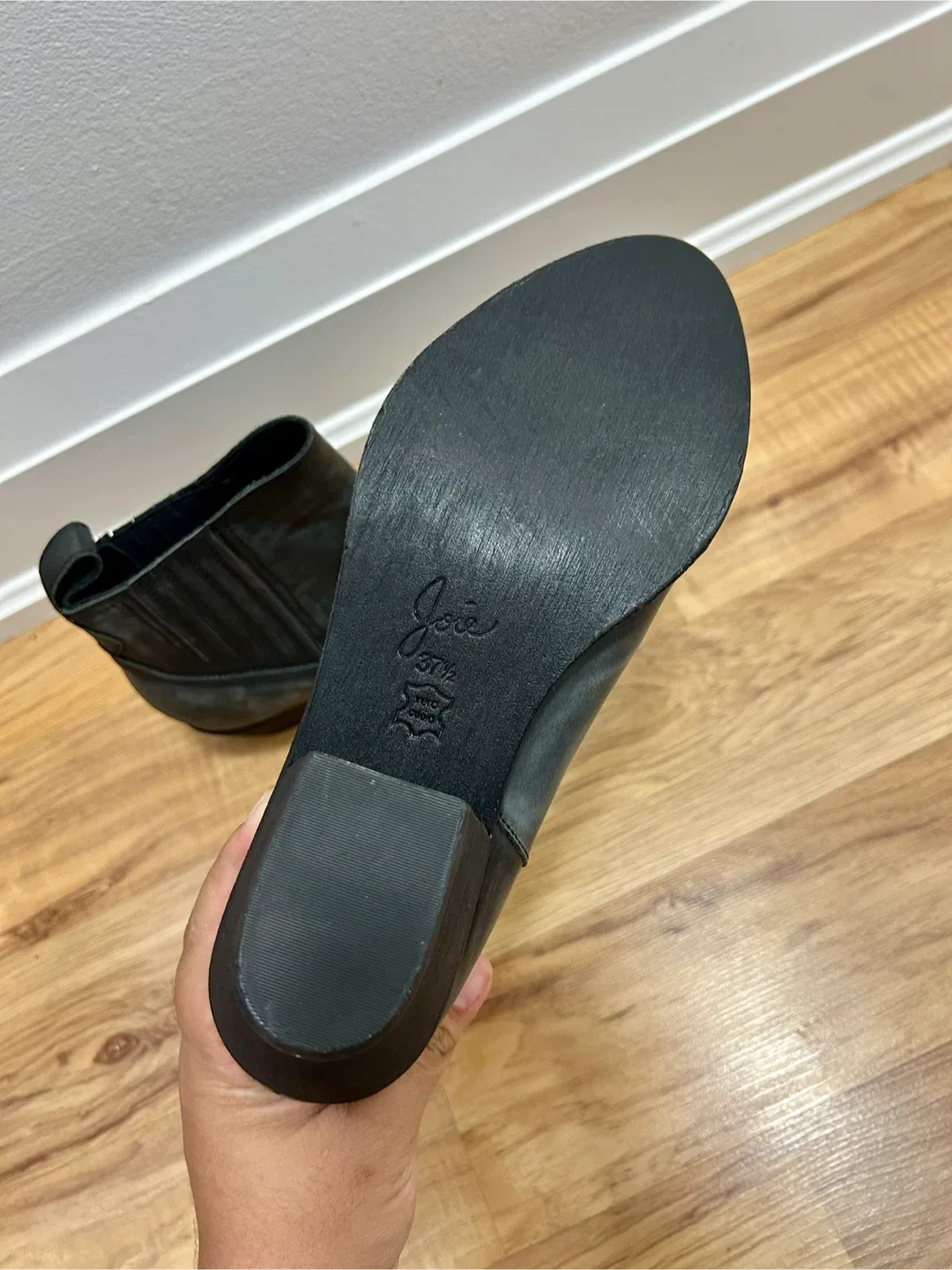 Joie Black Leather Ankle Boots image indicator(4)