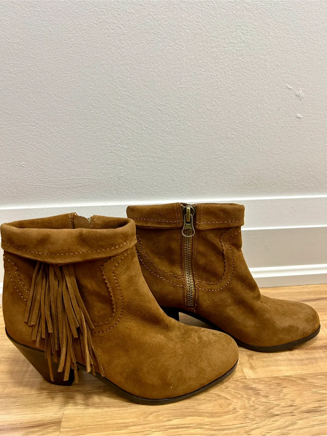 Sam Edelman Boots image indicator(2)