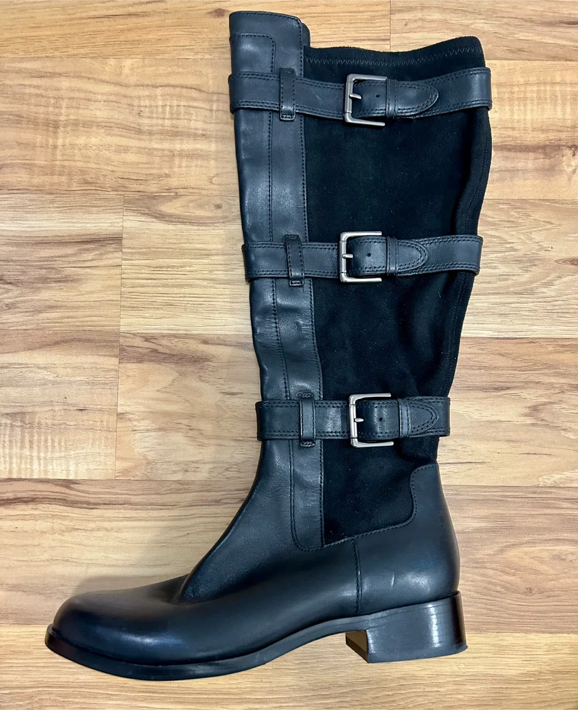 Knee High Boots image indicator(2)