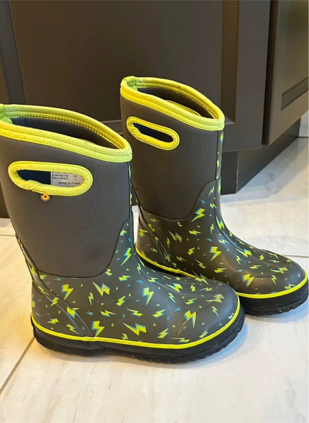 Bogs Kids' Waterproof Rain Boots - Size 3 US