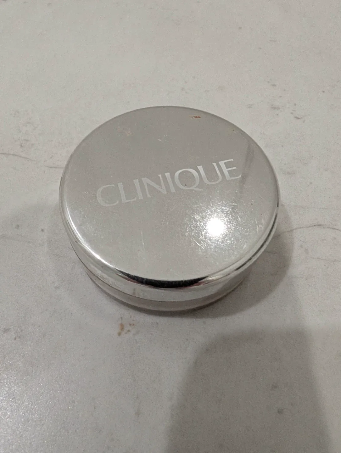 New Clinique Invisible Blend Face Powder
