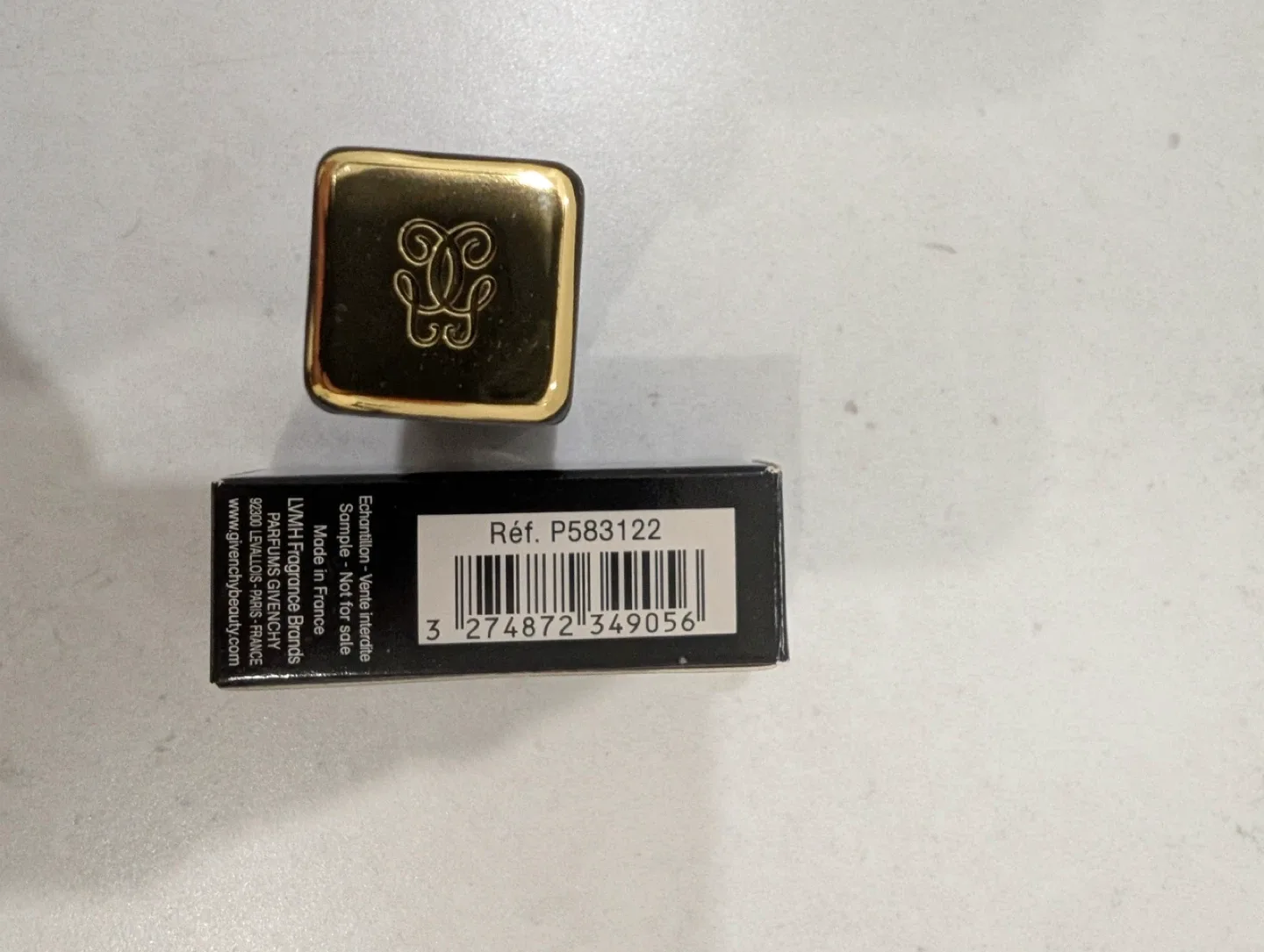 New Givenchy Le Rouge Perfecto 01 Perfect Pink image indicator(2)