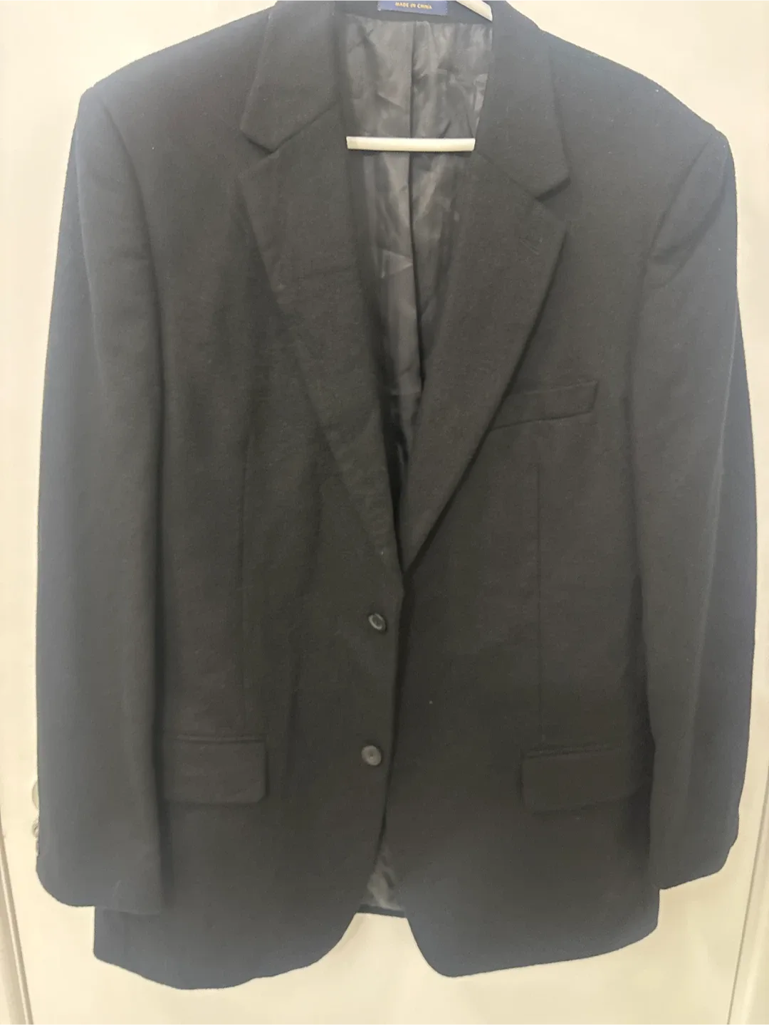 Andrew Fezza Black Blazer- Cashmere- New image indicator(10)