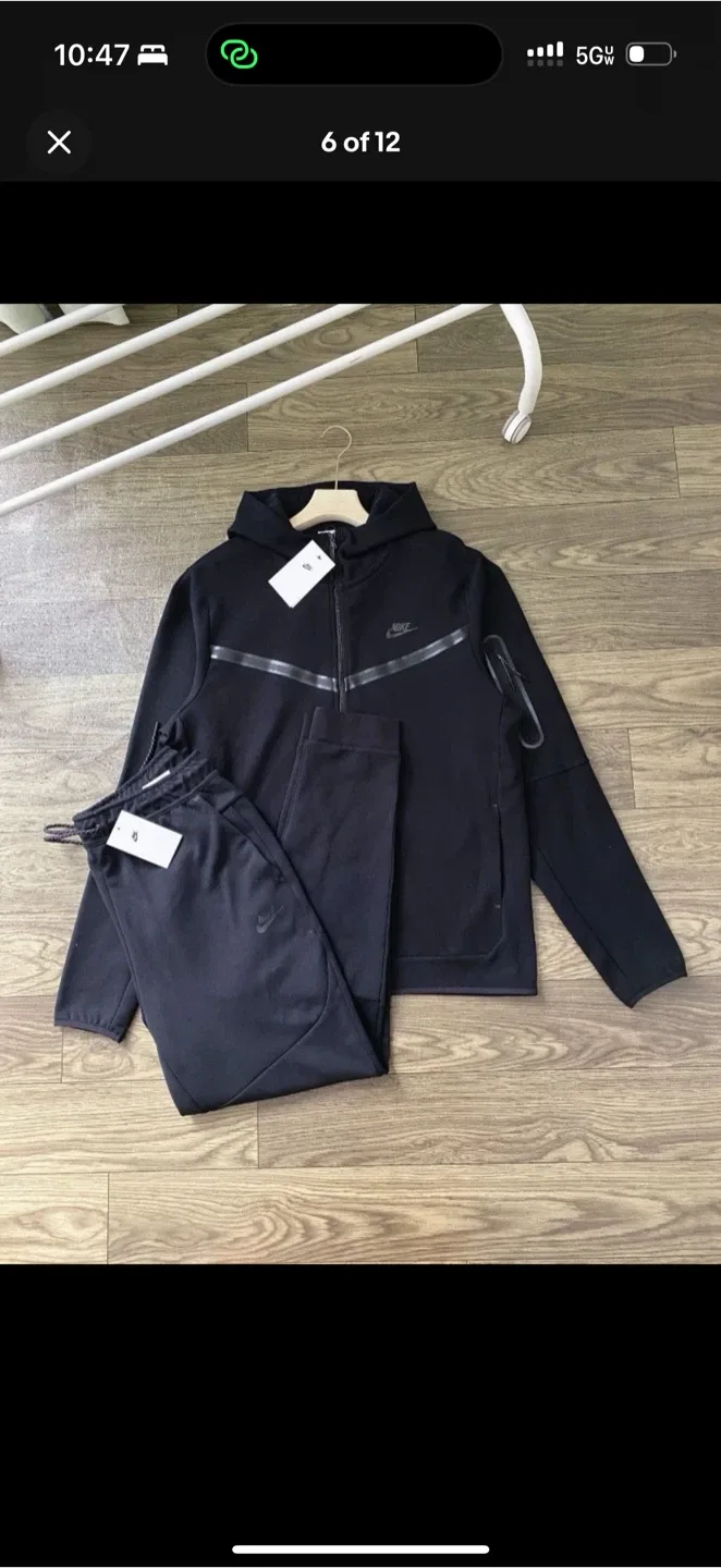 Nike Tech Fleece Tracksuit - Black image indicator(4)