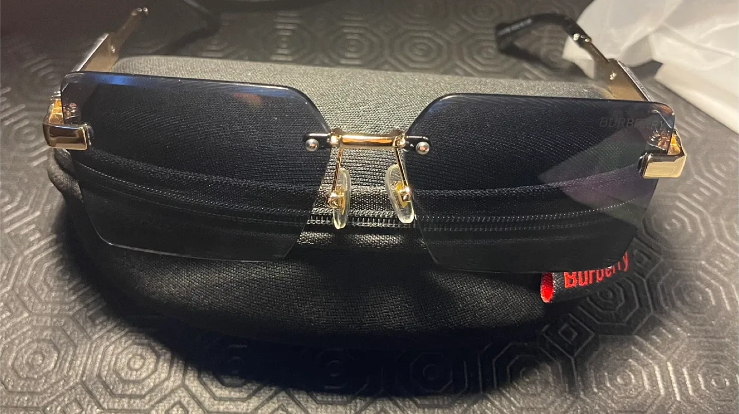 Burberry OW3098 Sunglasses