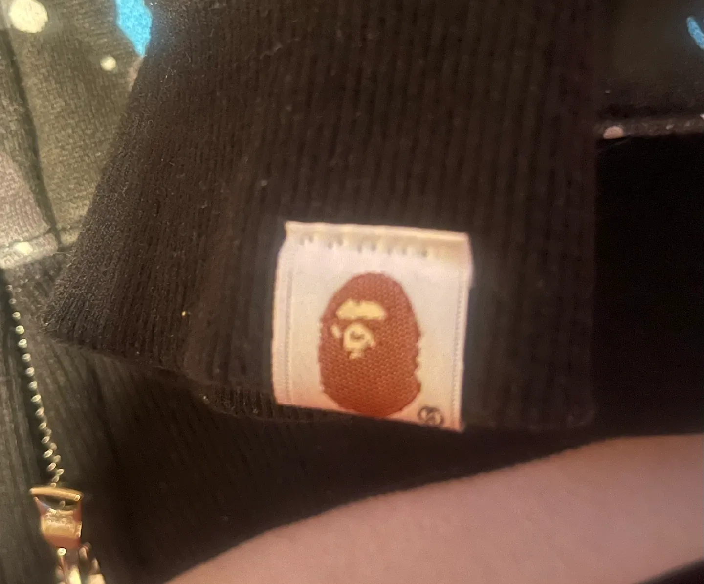 A Bathing Ape (BAPE) Hoodie - Size M image indicator(3)