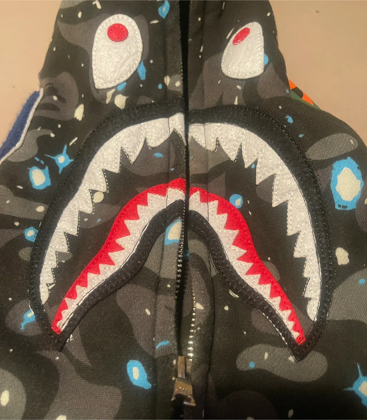 A Bathing Ape (BAPE) Hoodie - Size M image indicator(6)