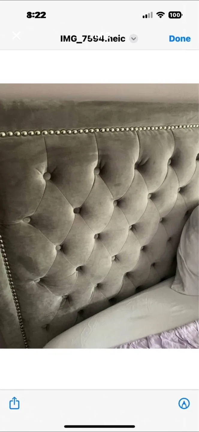 Upholstered Headboard image indicator(2)