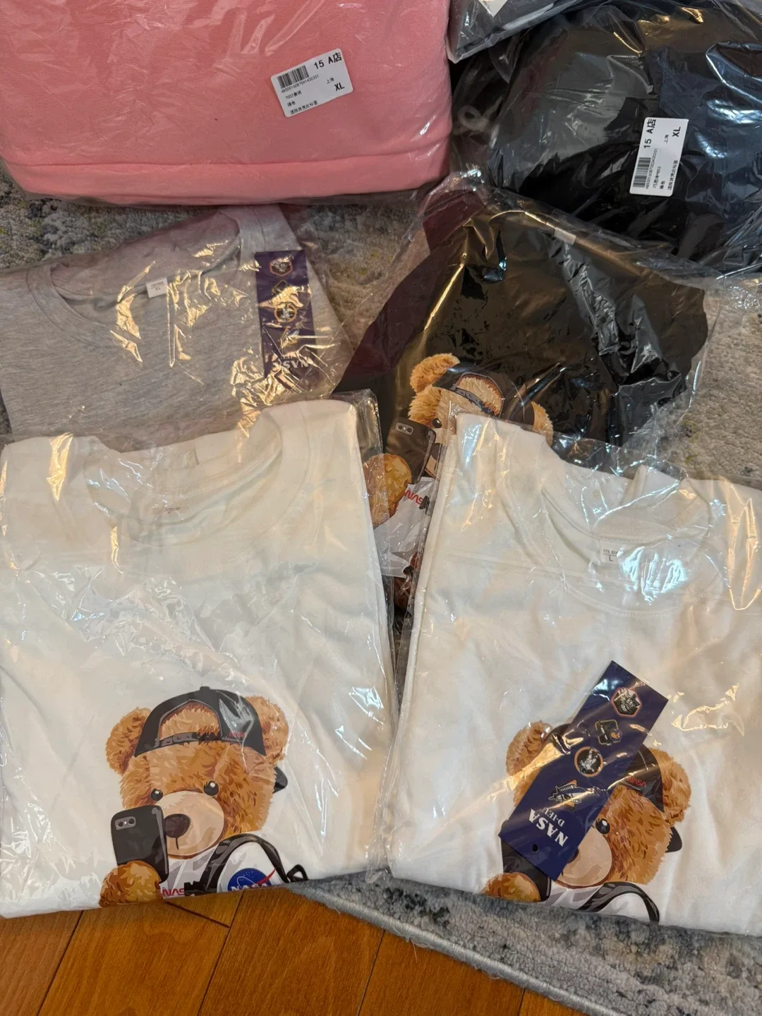 NASA Bear Graphic T-Shirts - XL image indicator(3)