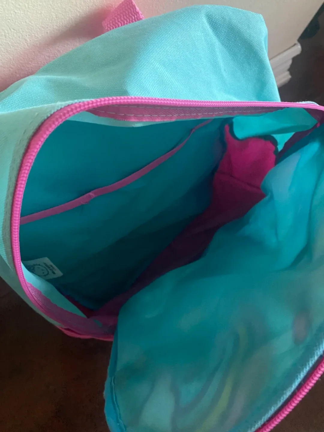 Hello Kitty Kids Backpack image indicator(2)