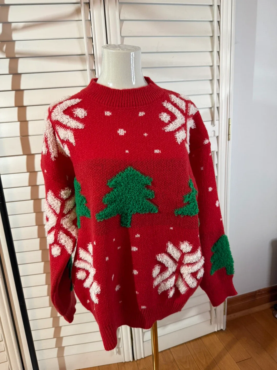 Red Christmas Sweater with Trees & Snowflakes image indicator(2)