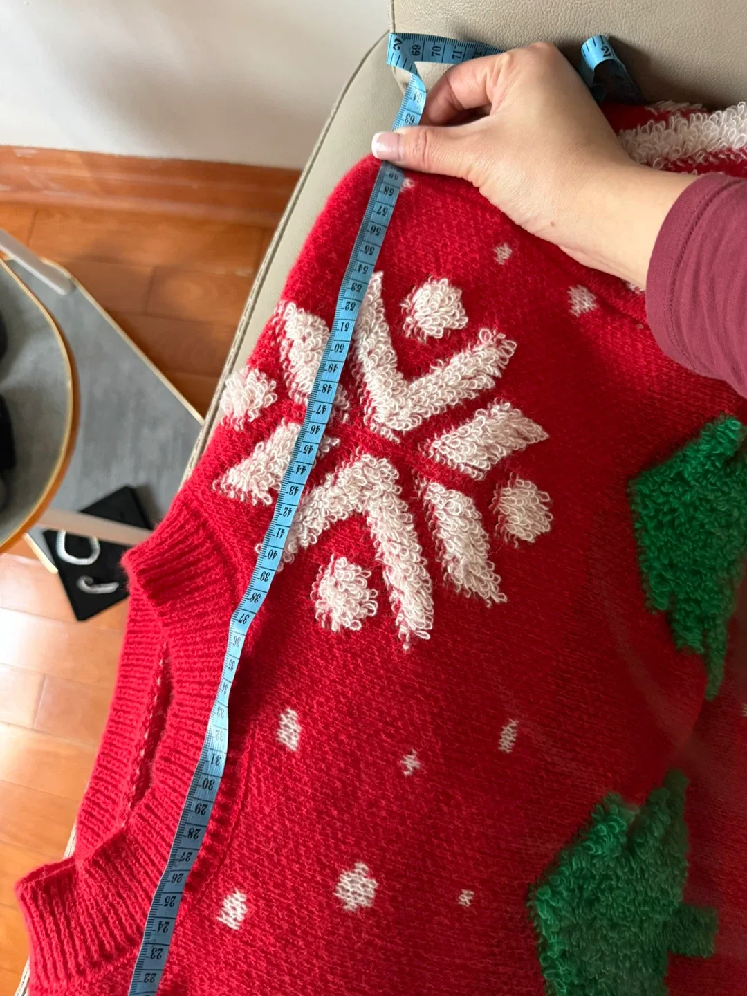 Red Christmas Sweater with Trees & Snowflakes image indicator(4)