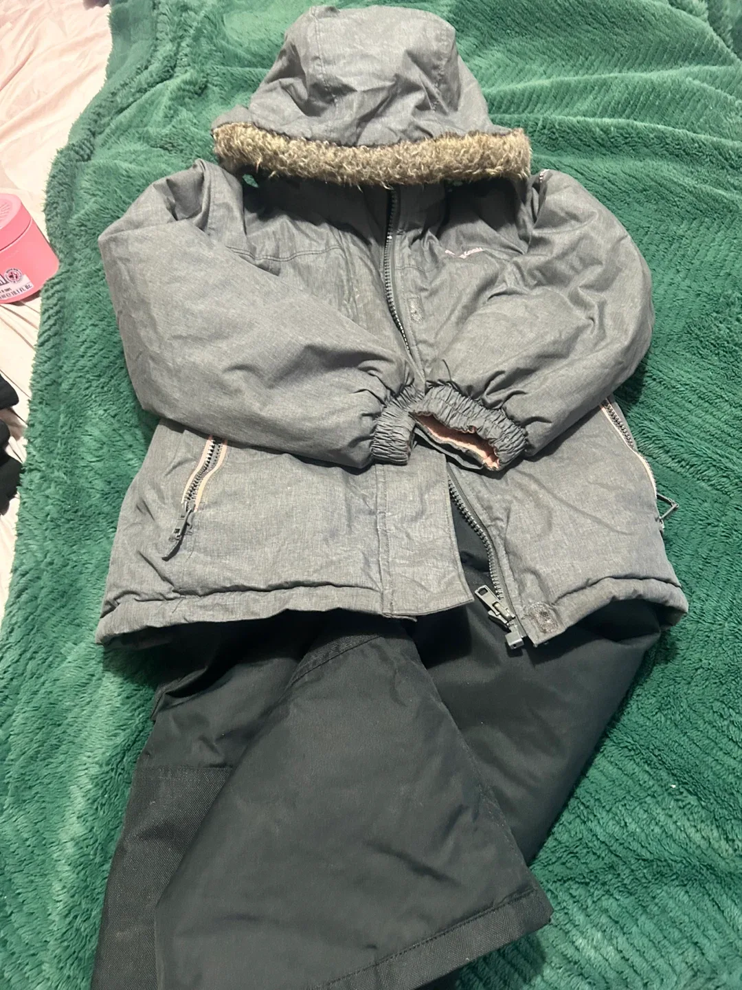 OshKosh B'gosh Snowsuit Set