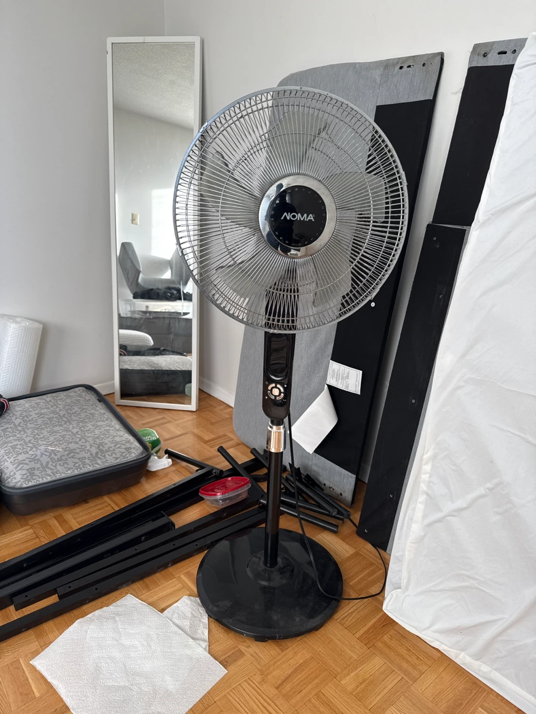 NOMA Stand Fan - Remote Control