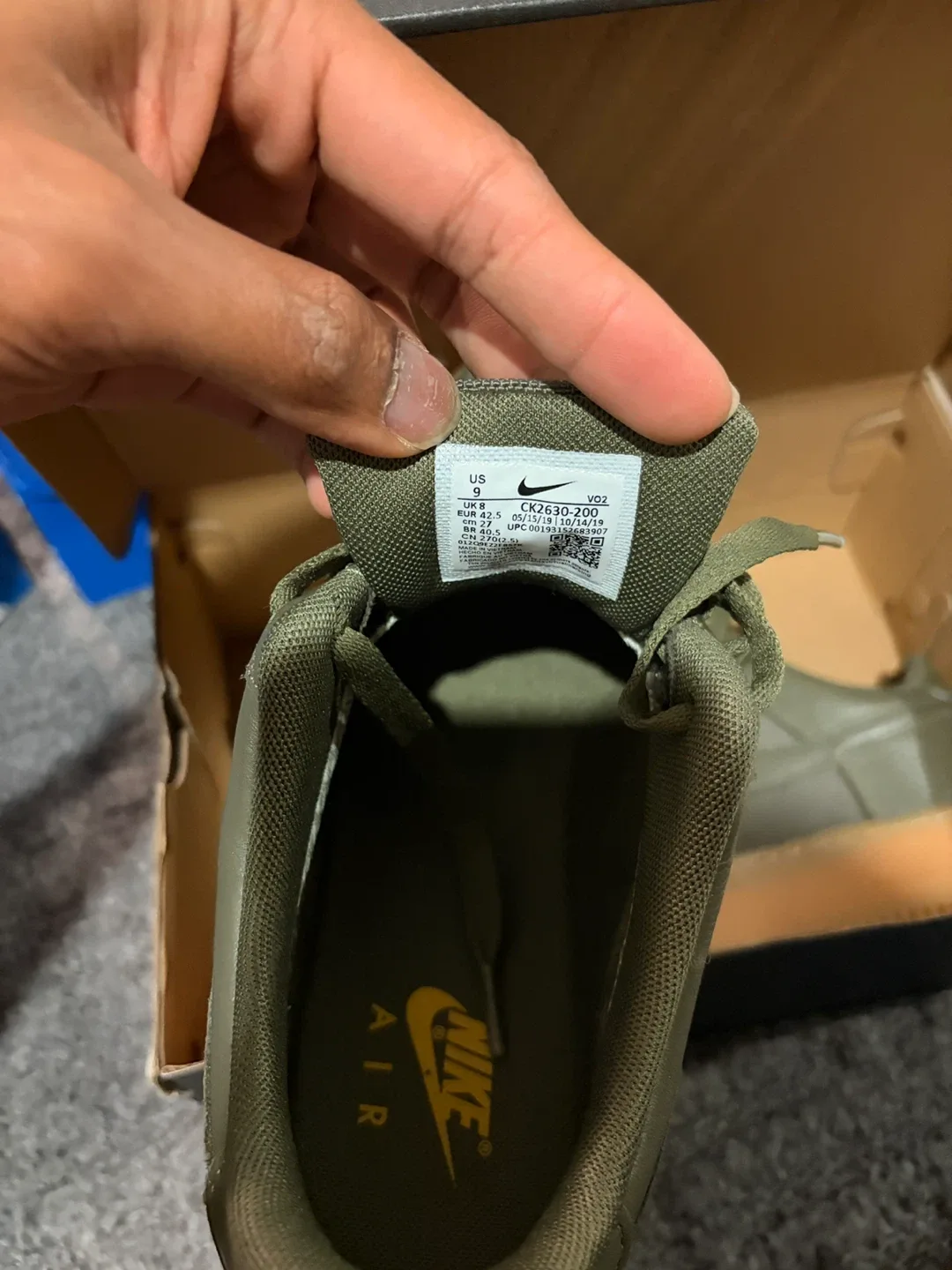 Shoes US 9 image indicator(9)