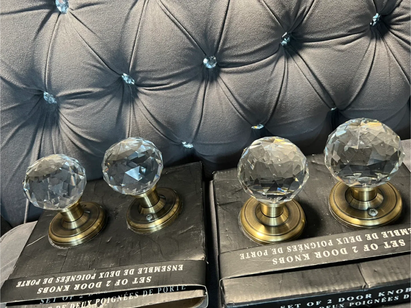 Set of 2 Door Knobs - Crystal