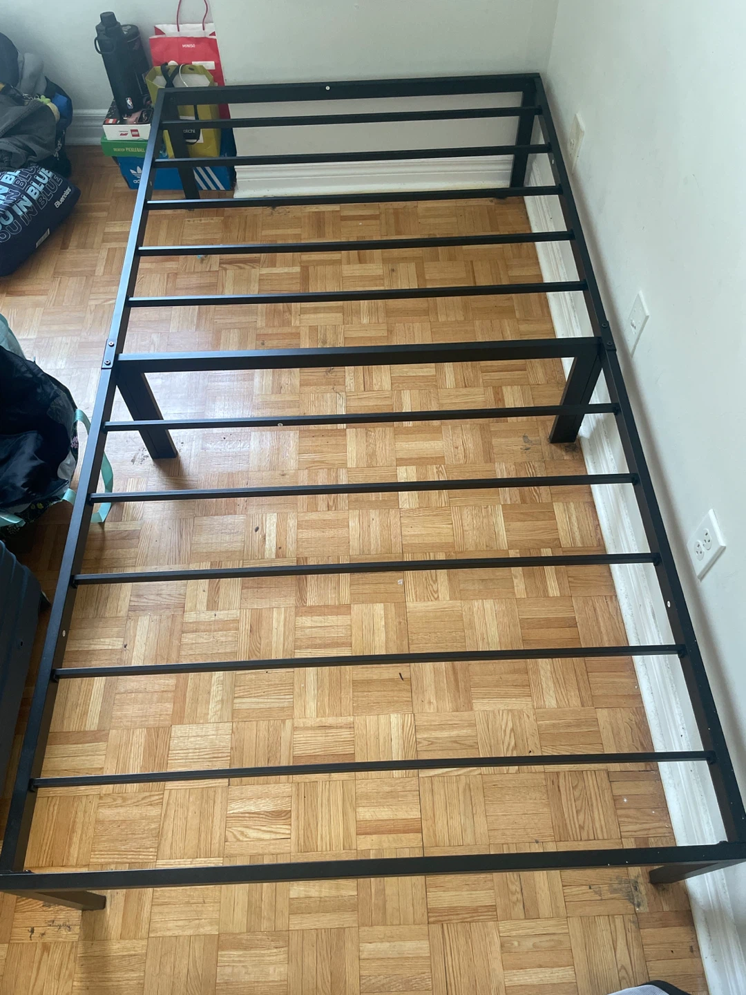 Single bed frame ( OPENED BUT UNUSED )