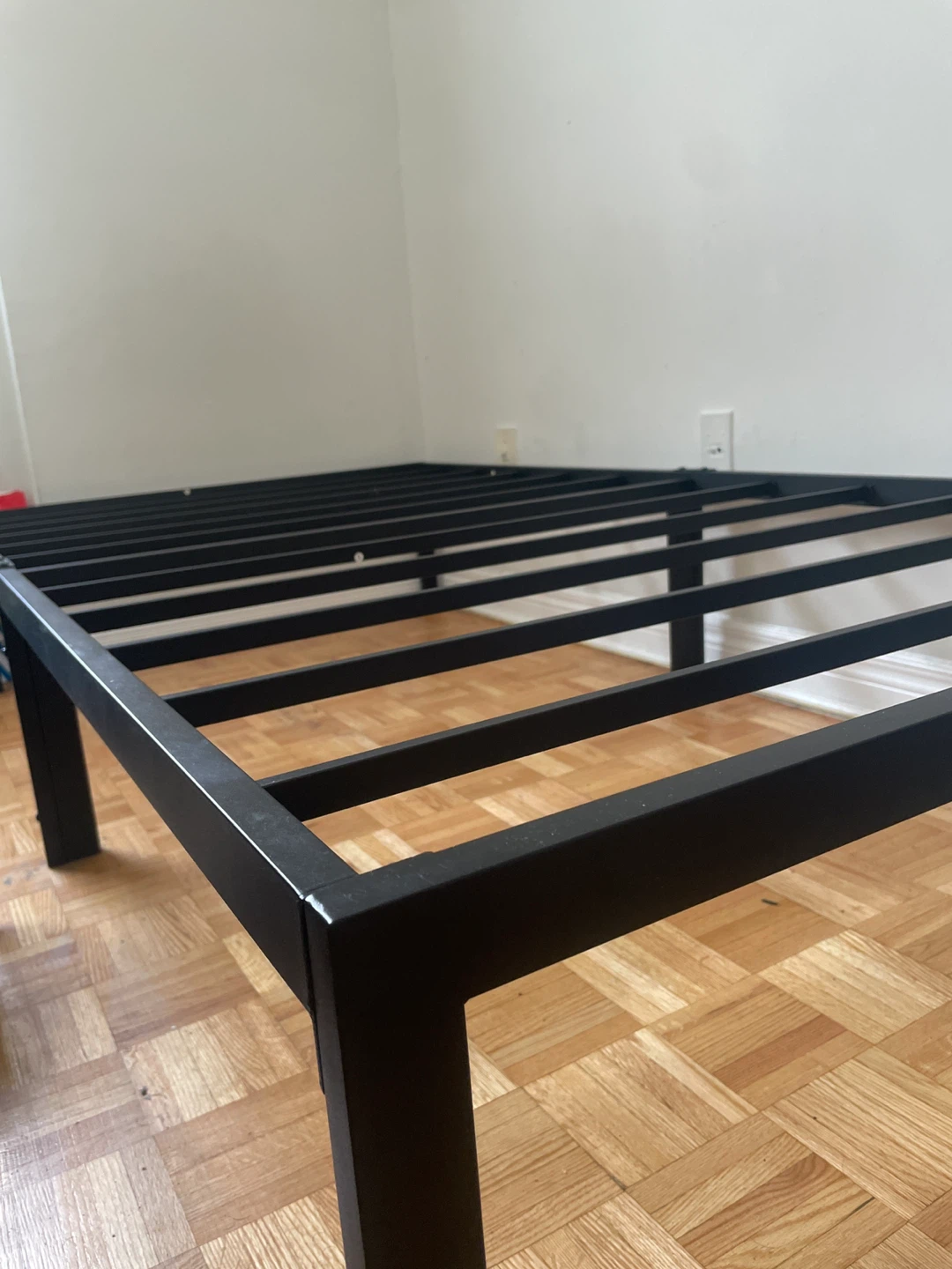 Single bed frame ( OPENED BUT UNUSED ) - photo 2