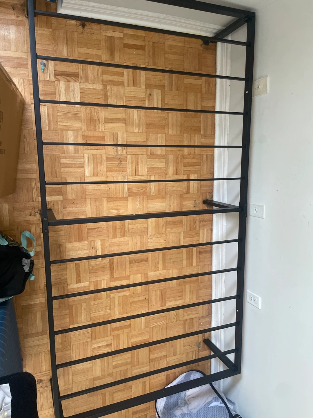 Single bed frame ( OPENED BUT UNUSED ) - photo 4
