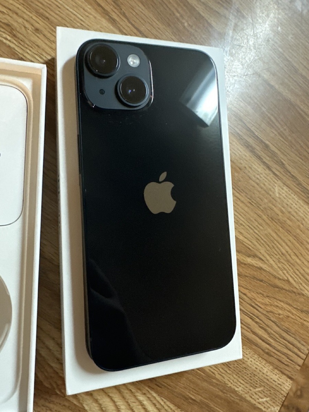 Apple iPhone 14 - Black - Like New! - photo 2