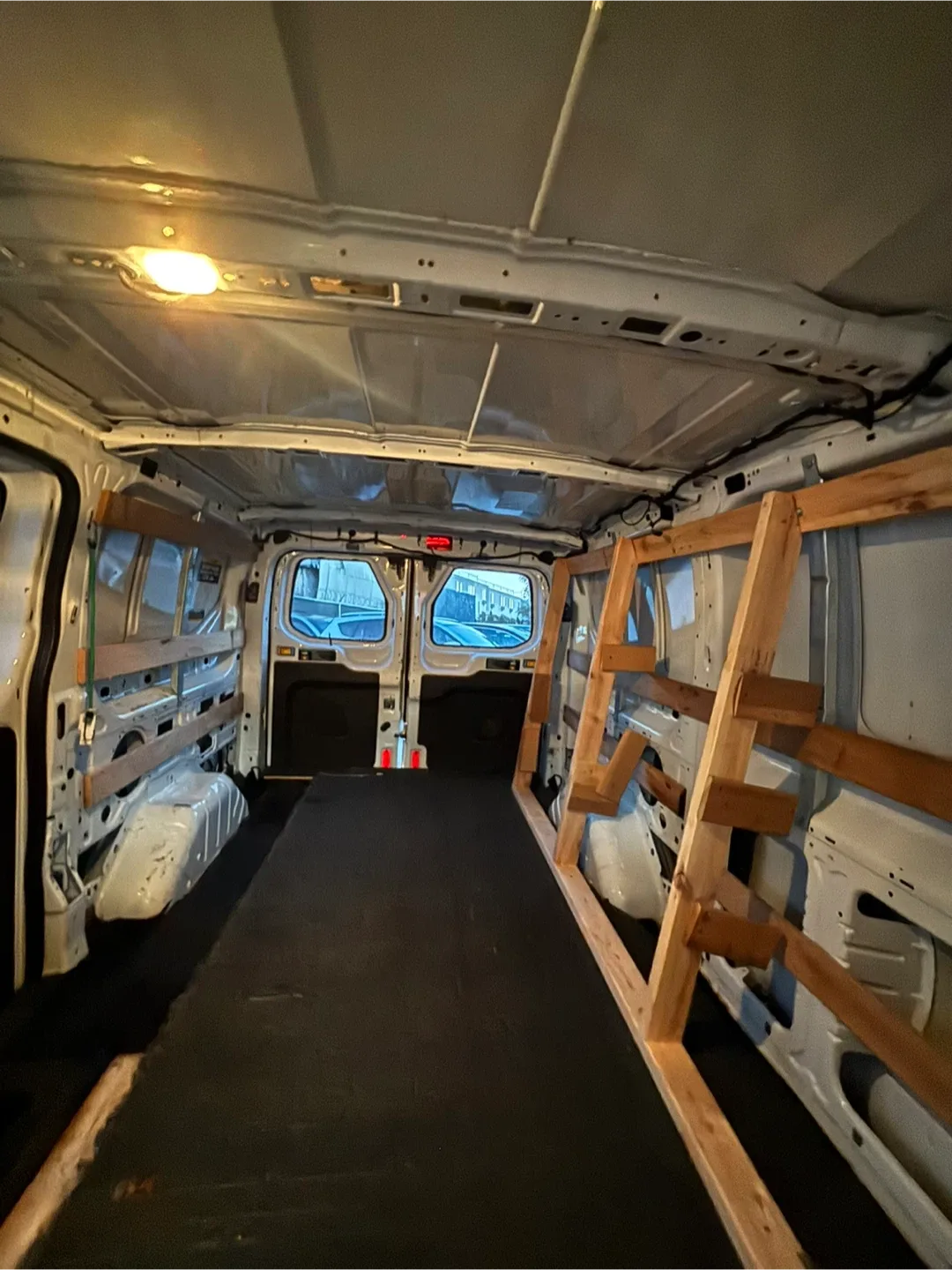 Ford Transit 250 LowRoof 2015 109K miles image indicator(9)