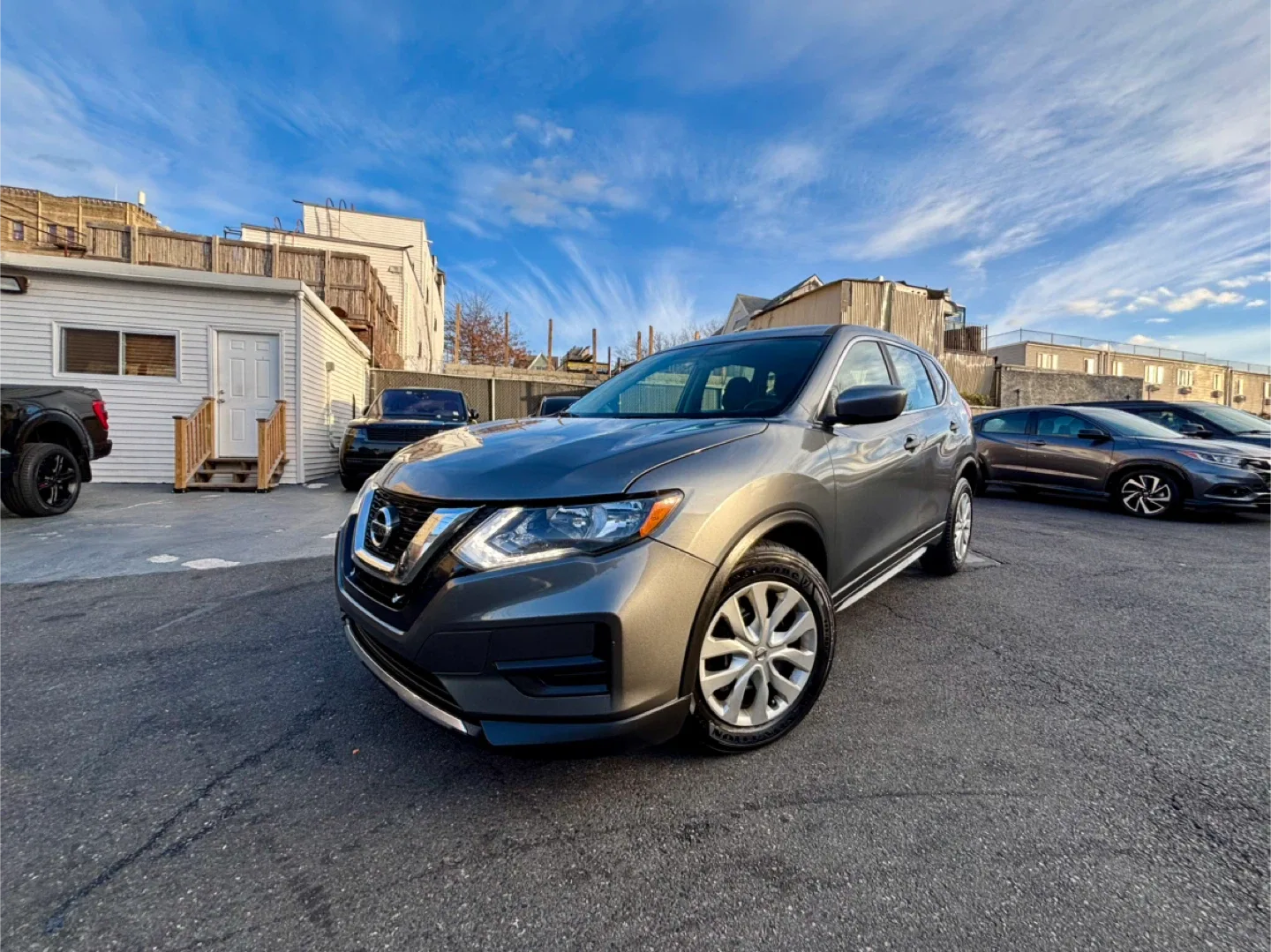 Nissan Rogue S 2017 112K miles