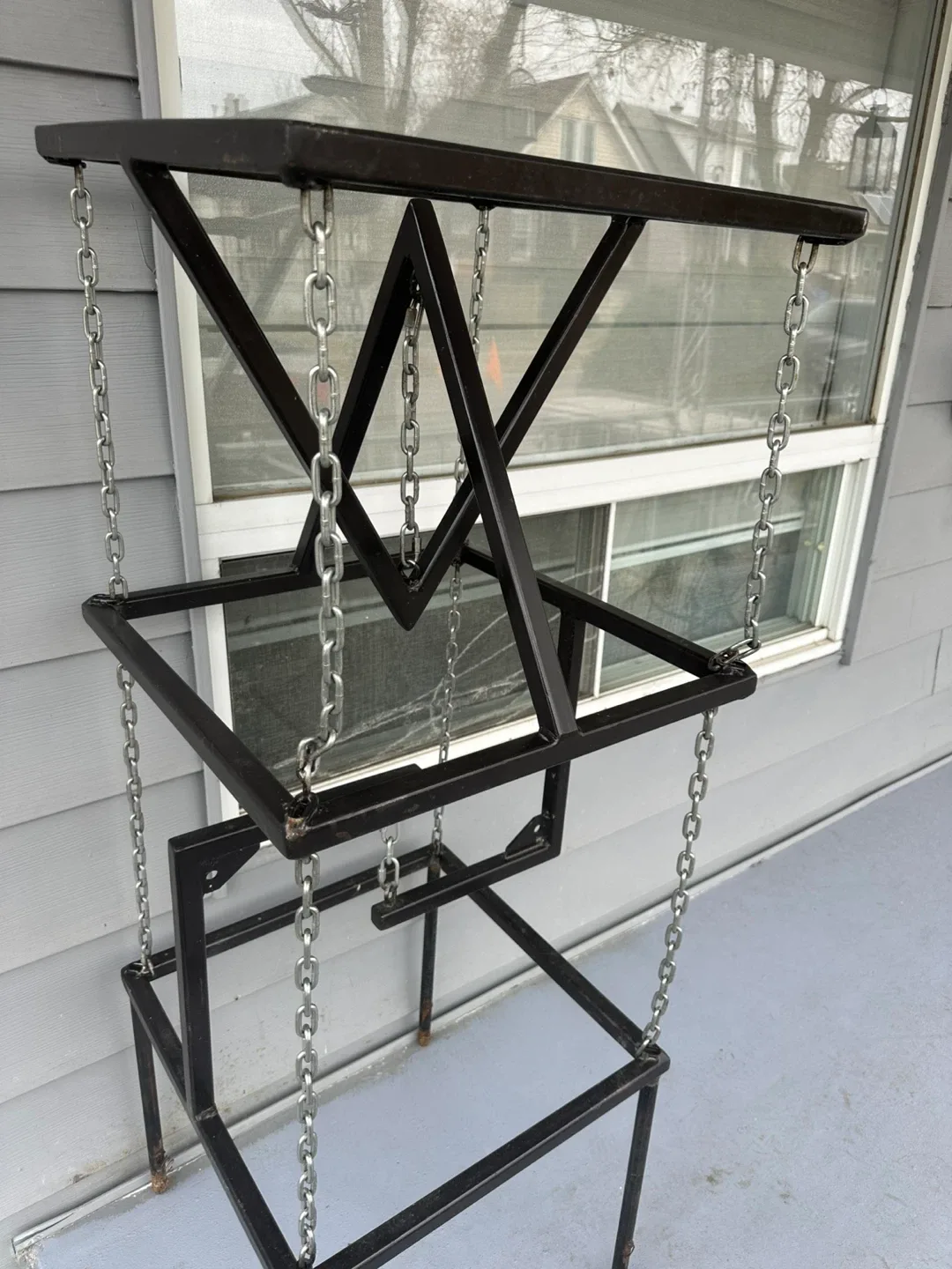 Decorate Metal Geometric Hanging Stand image indicator(4)