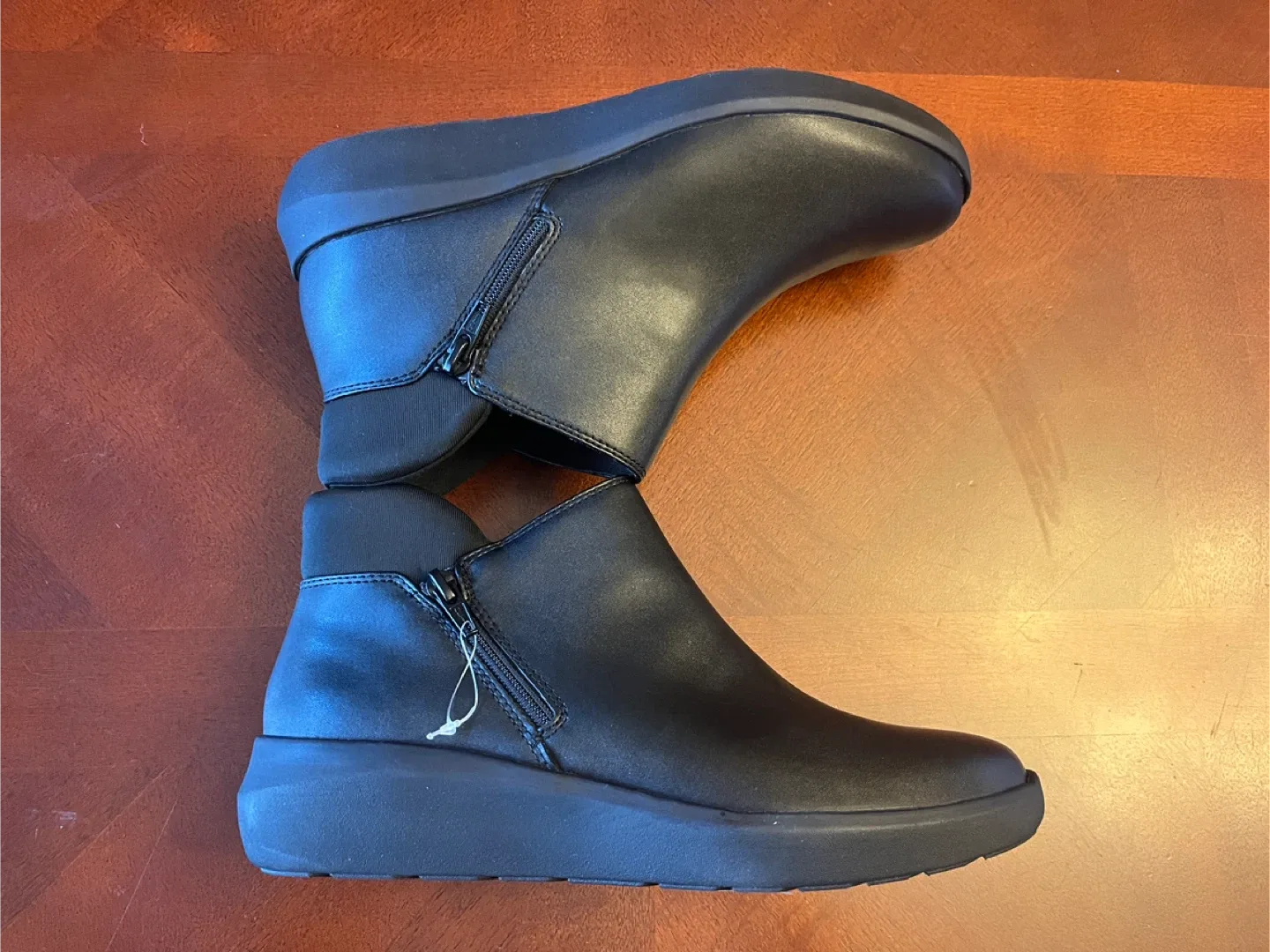 Clarks women’s size 8 black ankle boots, new in box image indicator(2)