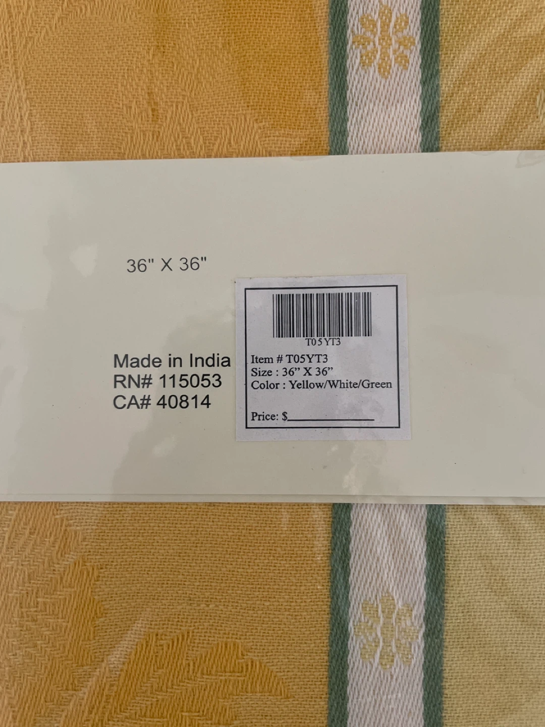 Tablecloth 36" x 36" - New in Package! - photo 2