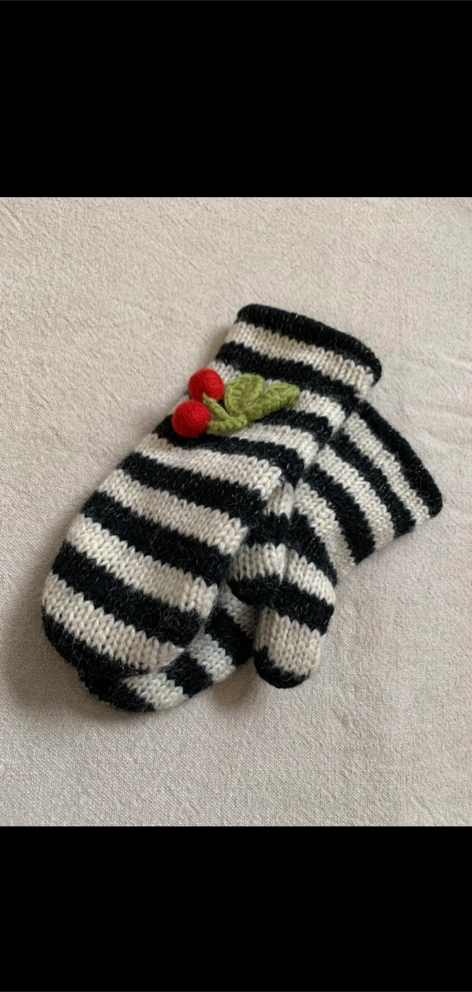🆕80% Wool, Fleece Lined Mittens - photo 4