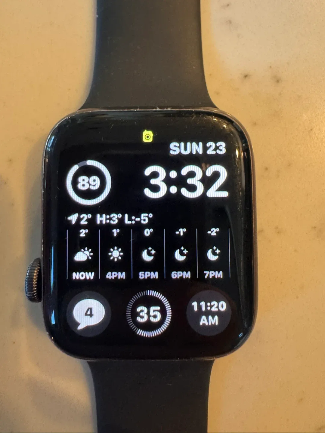 Apple Watch SE gen 2 44mm aluminum case