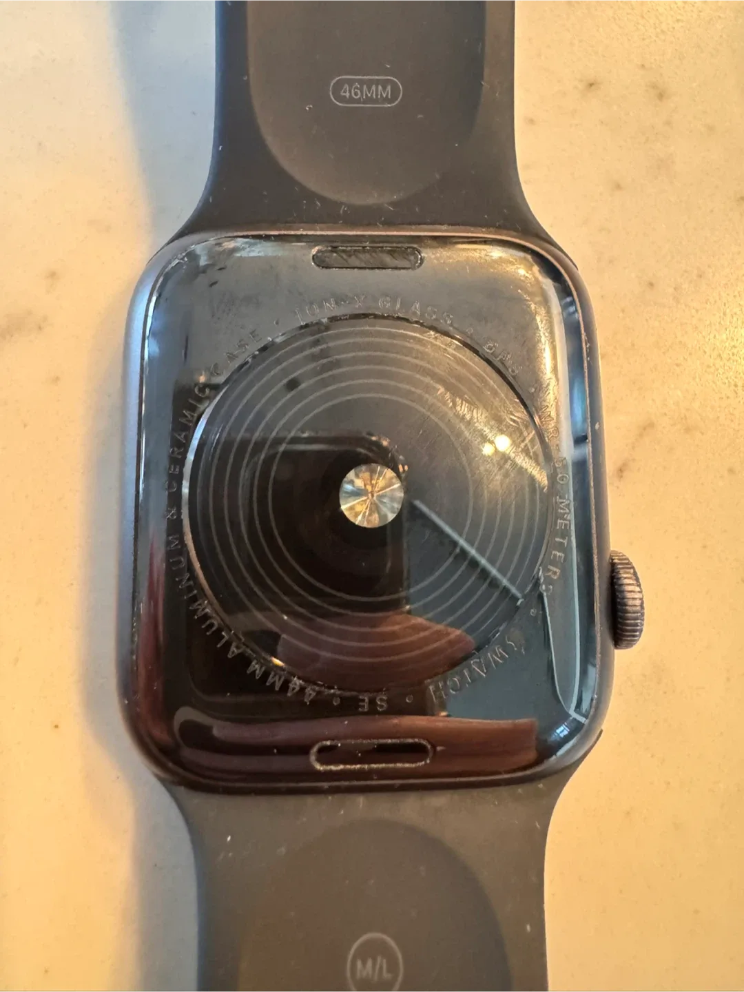 Apple Watch SE gen 2 44mm aluminum case image indicator(2)