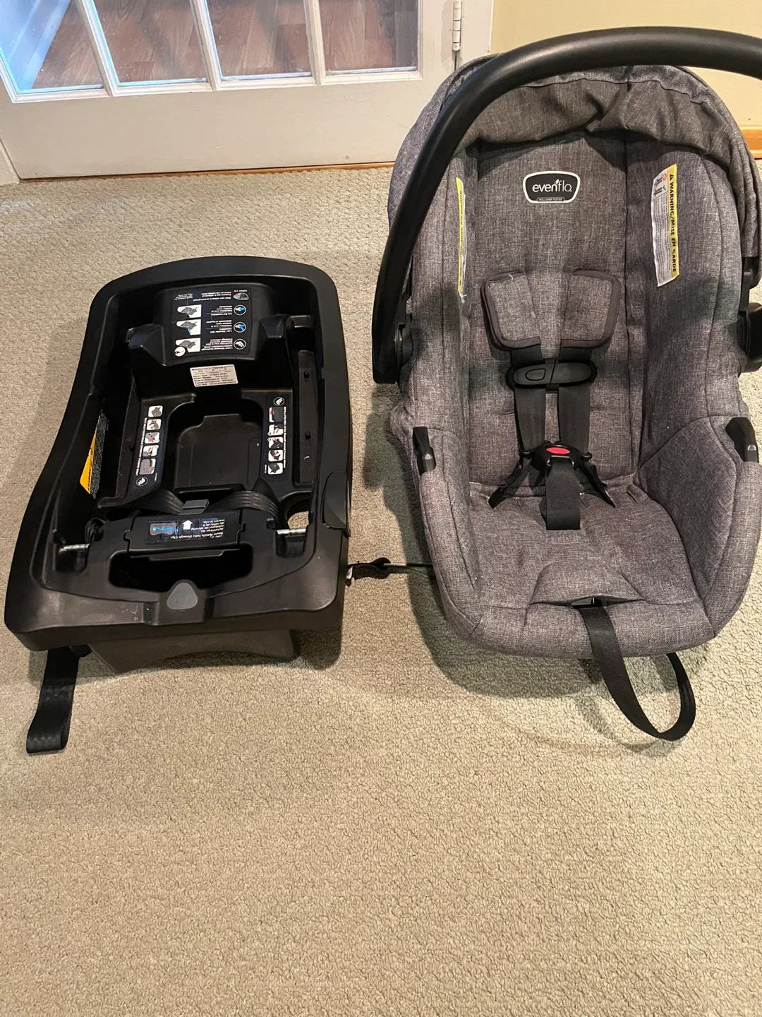 Evenflo LiteMax Sport Infant Car Seat image indicator(2)